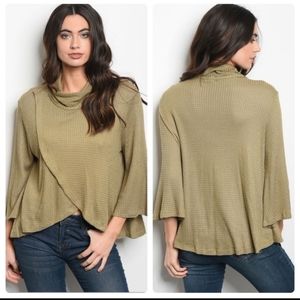 💚Olive Waffle Print Bell Sleeve Top, Large